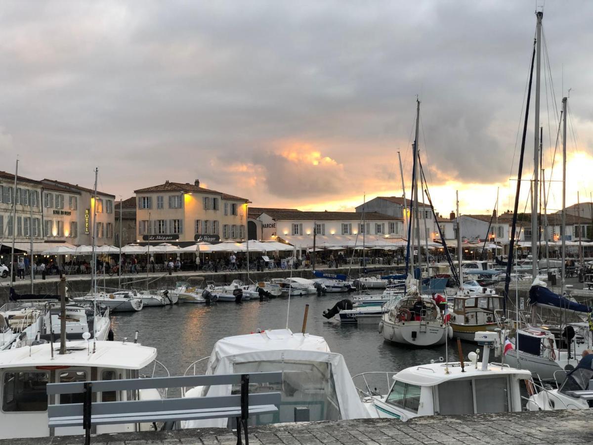 Hotel Les Voiles Rouges Saint-Martin-de-Ré Exterior foto